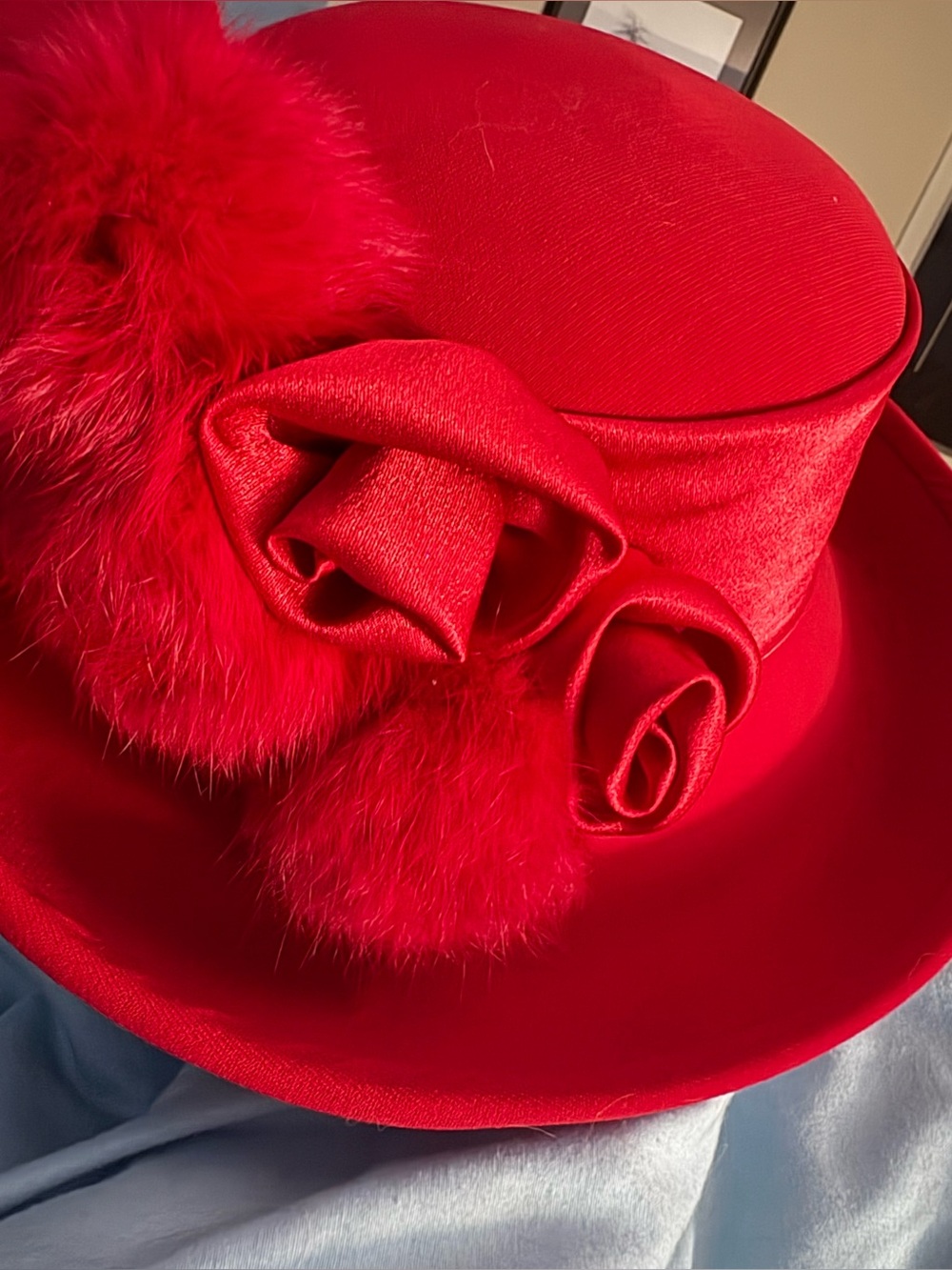 Vintage ML Studio 100% Wool RED Hat Silk Rosettes Mink Pom Poms Fascinator WOW